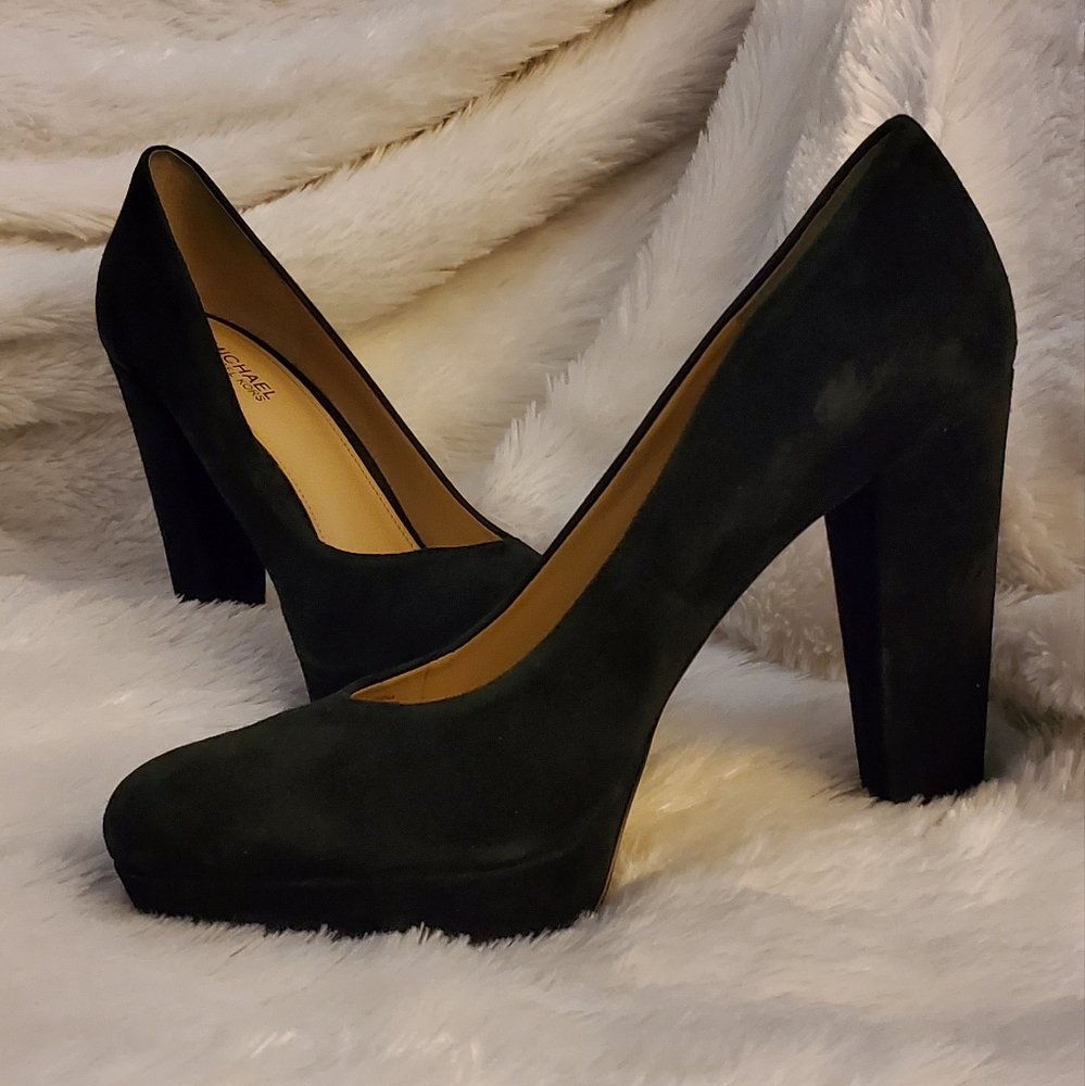 Michael Kors Platform Black Suede Platform Heels - size 8, Excellent Condition